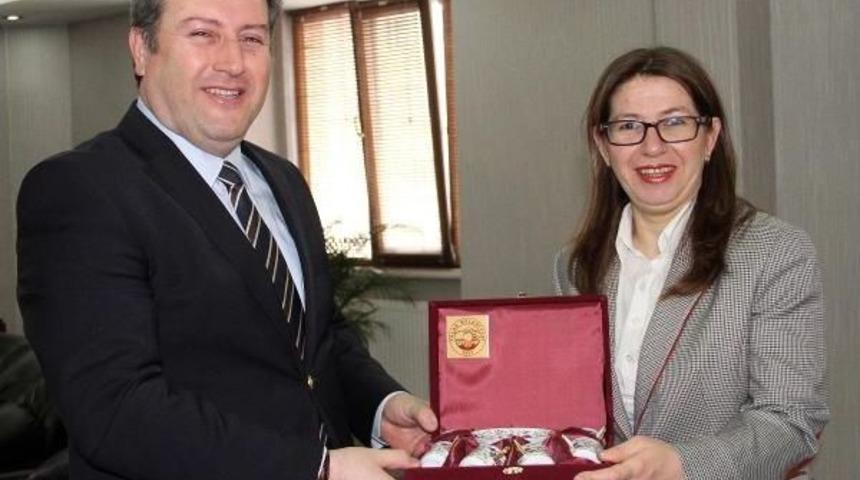 Sinop&rsquo;A Atanan Kadın Vali, Veda Turunda