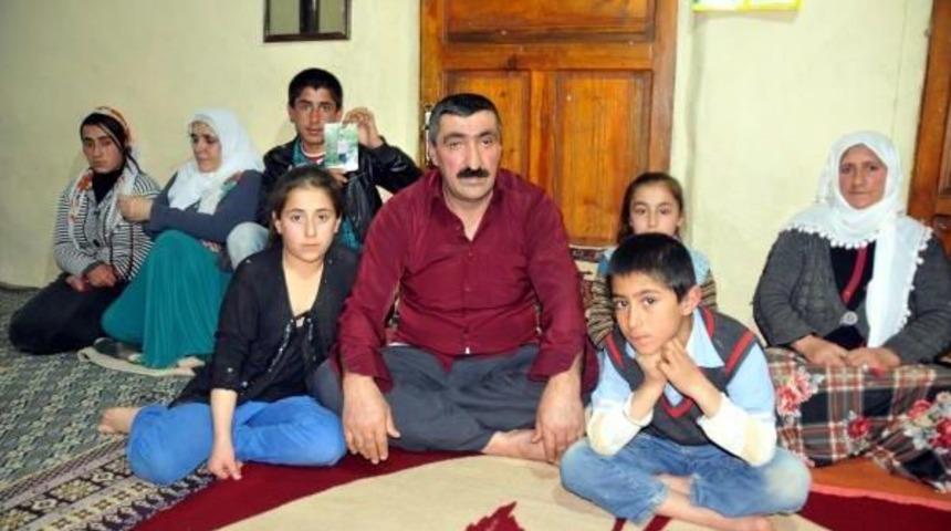 &Uuml;niversiteli Fırat'ın Cinayet Sanığının Babası: &Ccedil;ok &Uuml;zg&uuml;n&uuml;z