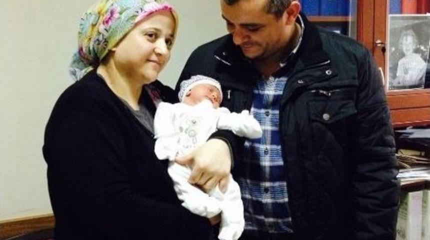 Fazla Kilolarından Kurtuldu, 14 Yıl Sonra Anne Oldu