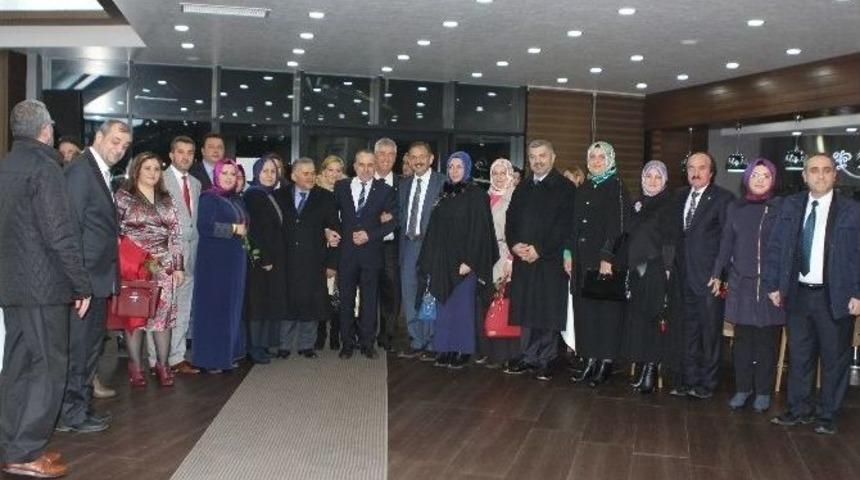 &ldquo;nefsimiz İ&ccedil;in Değil Allah Rızası İ&ccedil;in &Ccedil;alışıyoruz&rdquo;