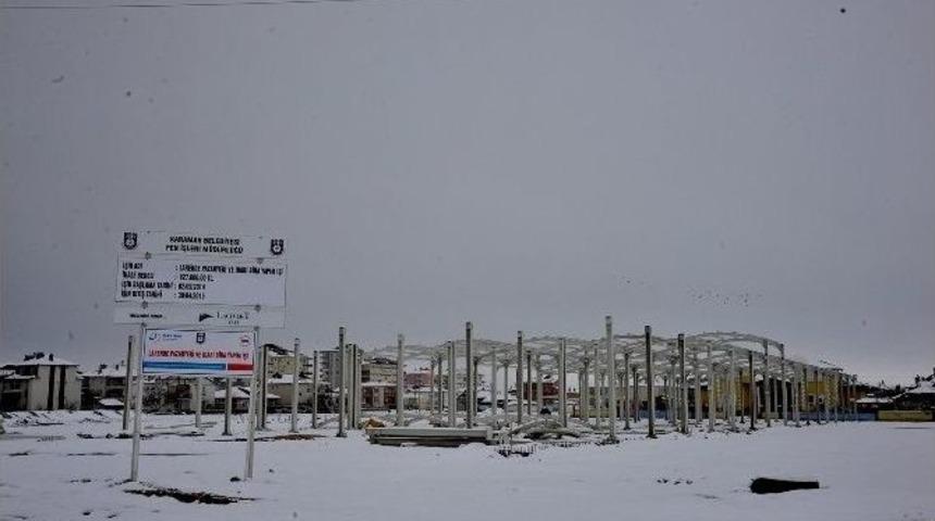 Larende Kapalı Pazarı Hızla Y&uuml;kseliyor