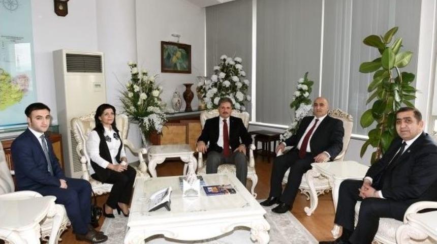 Azerbeycan Milletvekili B&uuml;y&uuml;kşehir&rsquo;i Ziyaret Etti