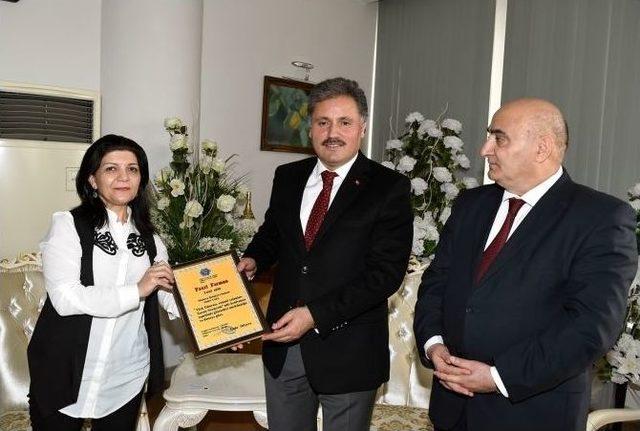 Azerbeycan Milletvekili Büyükşehir’i Ziyaret Etti