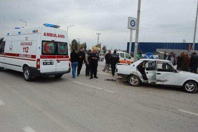 Ceyhan’da Trafik Kazası: 4 Yaralı