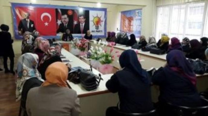 Ak Parti Kadın Kollarında N&ouml;bet Değişimi