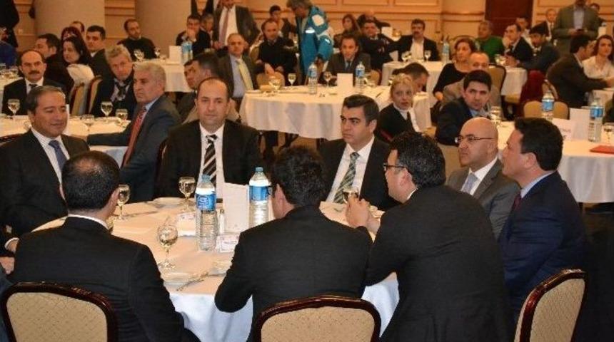 Vali Orhan D&uuml;zg&uuml;n: