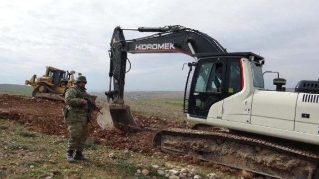 Süleyman Şah'ın Yeni Türbesi Için Hummalı Çalışma