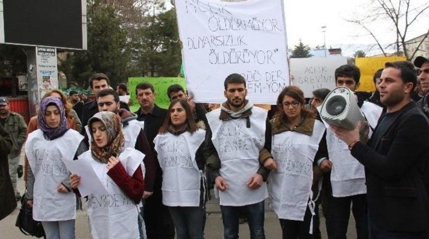 Bing&ouml;l&rsquo;de &Ouml;ğrenciler A&ccedil;lık Grevi Başlattı