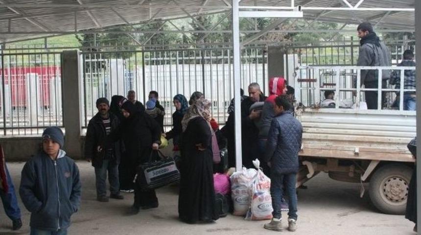 Cilveg&ouml;z&uuml; Sınır Kapısı&rsquo;ndan 28 Bin Suriyeli Daha Ge&ccedil;iş Yaptı