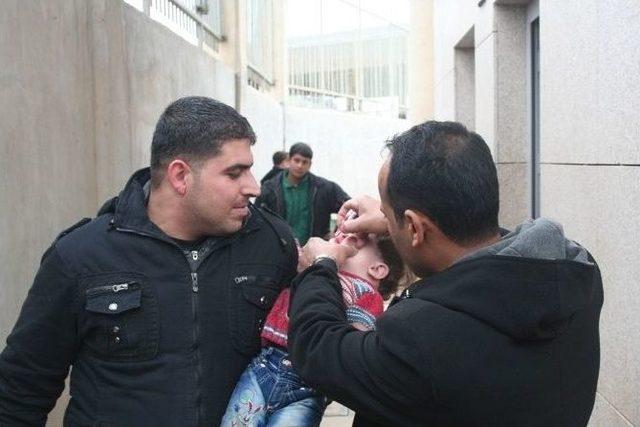 Cilveg&ouml;z&uuml; Sınır Kapısı&rsquo;ndan 28 Bin Suriyeli Daha Ge&ccedil;iş Yaptı 2