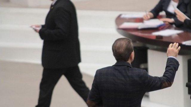 Genel Kurul’da bermuda Şeytan Üçgeni Gerilimi