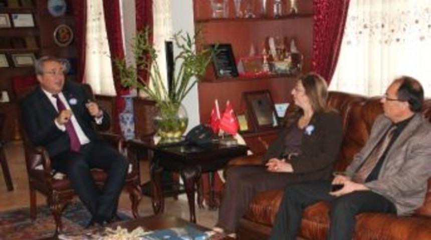 Defterdar Ercoşman, Belediye Başkanı &Uuml;nver&rsquo;i Ziyaret Etti