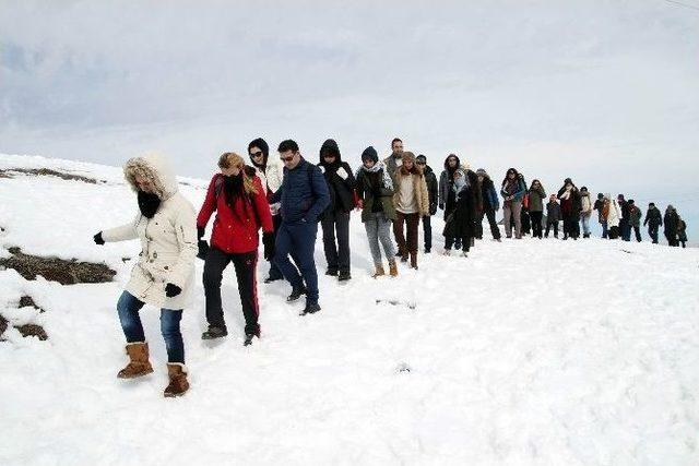 Saklıkent Yürüyüşüne 250 Doğasever Katıldı