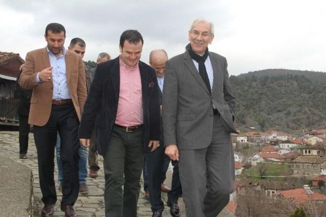 Ak Parti Milletvekili Aday Adayı Kemal &Ouml;zt&uuml;rk: