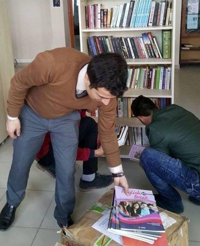 Adıyaman’dan Silopi’ye Kitap Desteği