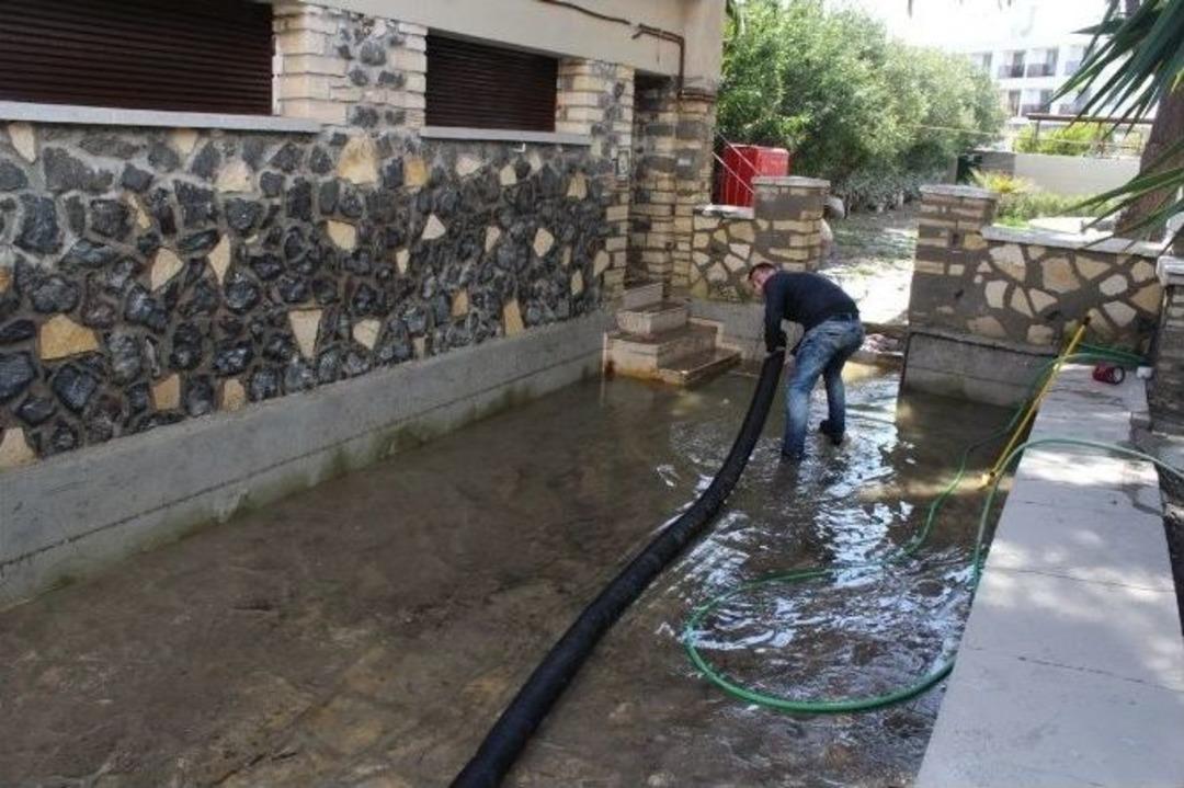 &Ccedil;eşme, Yaralarını Sarıyor