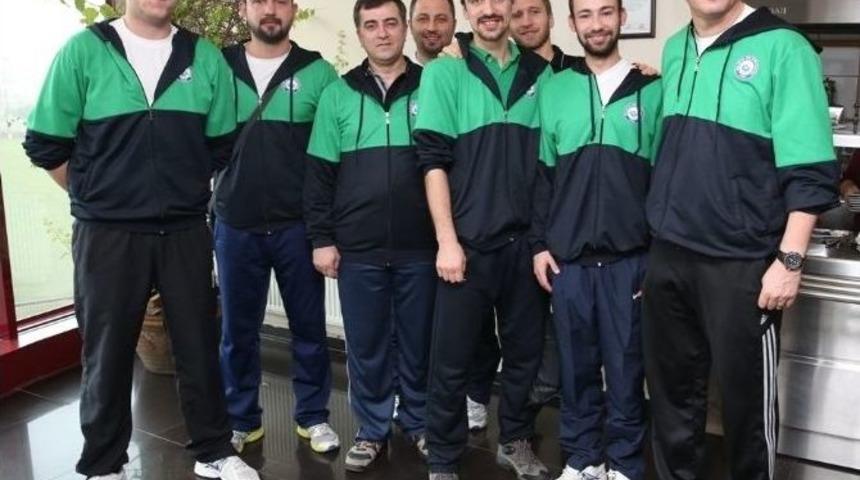 Nil&uuml;fer Belediyespor&rsquo;a Yeni Yardımcı Antren&ouml;r