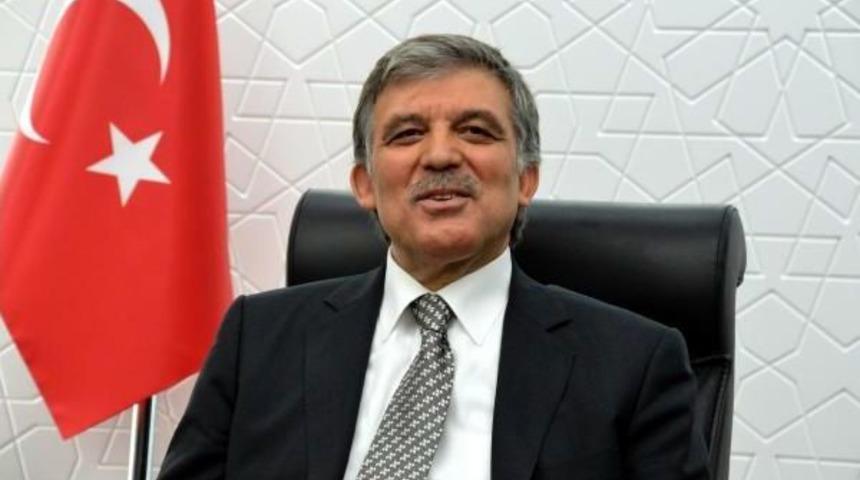 Abdullah G&uuml;l, Babası Ve Bir Yakınını Hastanede Ziyaret Etti (2)