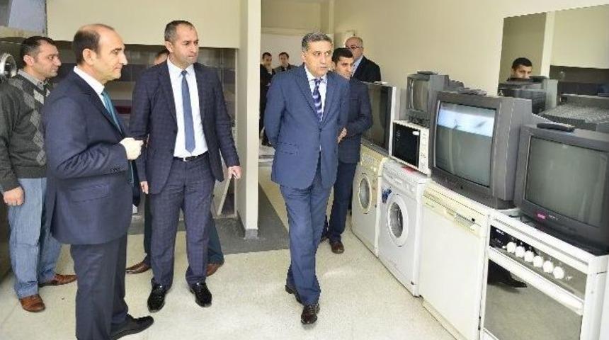 Yıldırım Belediyesi&rsquo;nden 6 Bin Aileye Erzak Yardımı