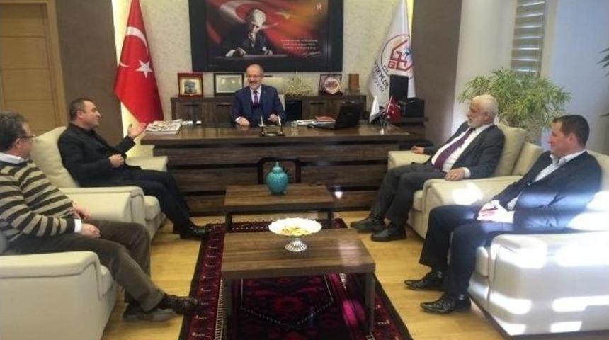 Uslu&rsquo;dan Kafaoğlu&rsquo;na Nezaket Ziyareti