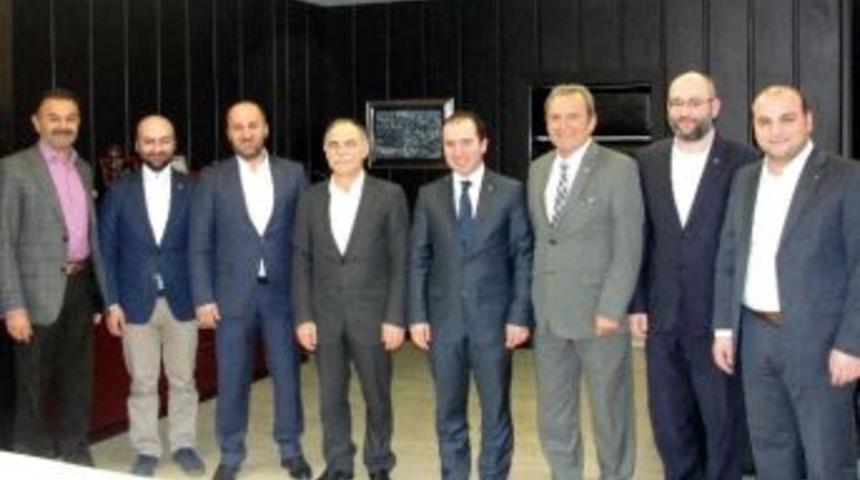 M&uuml;siad&rsquo;dan Rekt&ouml;r Akan&rsquo;a Ziyaret