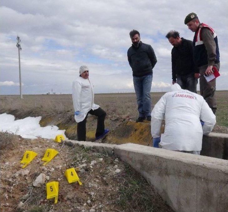 Sulama Kanalında Yanmış Erkek Cesedi Bulundu G5