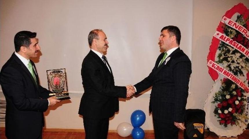 Cengiz, Vergi Rekortmeni Oldu