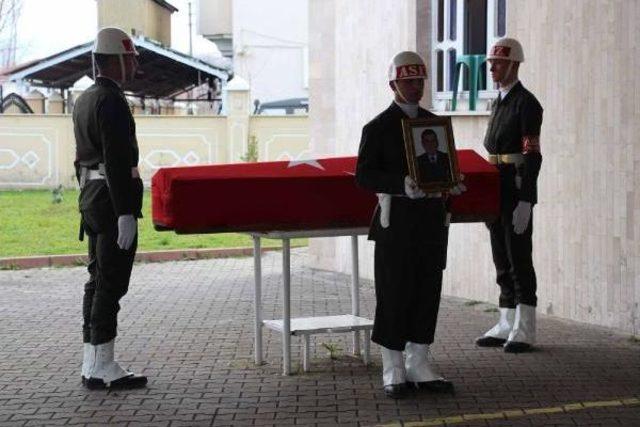 Deniz Astsubay, Sakarya'da Toprağa Verildi