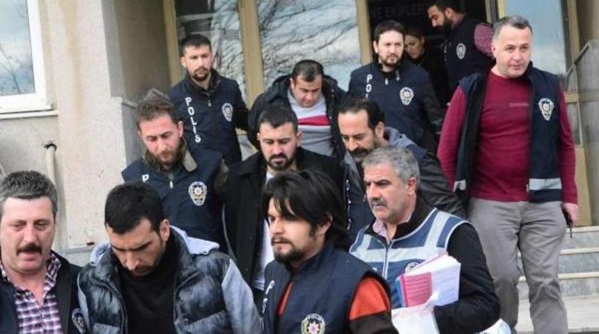 Zabıtayı Ka&ccedil;ırıp 100 Bin Lira Fidye Isteyen Ş&uuml;pheliler Operasyonla Yakalandı (2)
