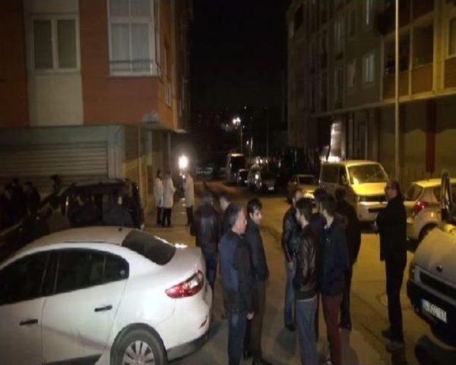 Bağcılar'da Polise Ses Bombalı Saldırı