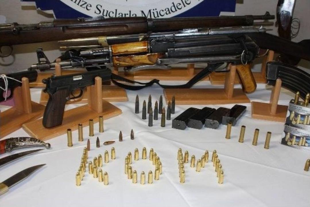 Bursa&rsquo;da Silah Operasyonu