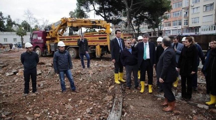 Yeni Park İnşaatı &Ccedil;alışmaları Devam Ediyor