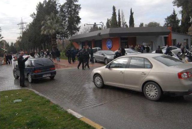 Ege Üniversitesi'ndeki Eğitim Sıkı Önlemlerle Başladı