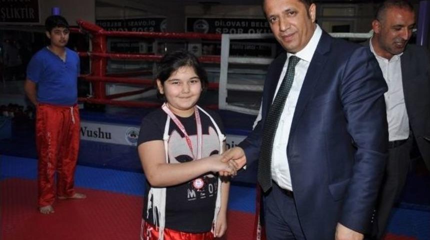 Başkan Yaman Başarılı Sporcuları Ziyaret Etti