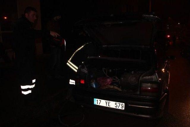 &Ccedil;an&rsquo;da Park Halindeki Ara&ccedil; Yandı 1