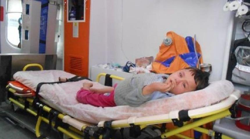 &Uuml;&ccedil; Kardeş Alevlerin Arasından Son Anda Kurtarıldı