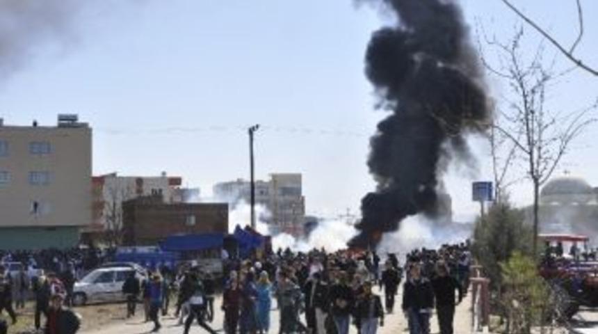 Batman&rsquo;da 6-7 Ekim Olaylarına Karıştıkları İddia Edilen 18 Kişi G&ouml;zaltına Alındı