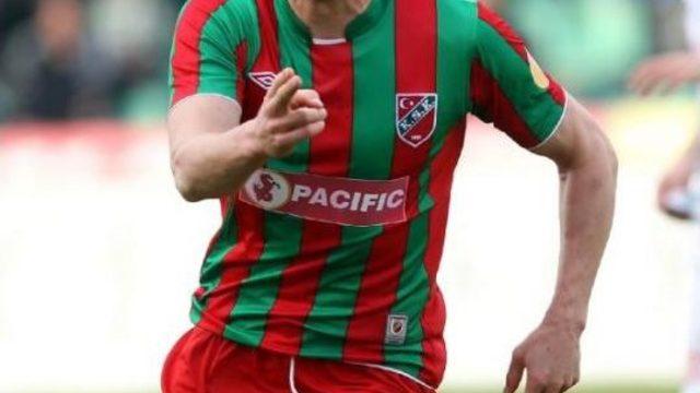 Karşıyaka'da Gidenler Coştu Gelenler Durdu