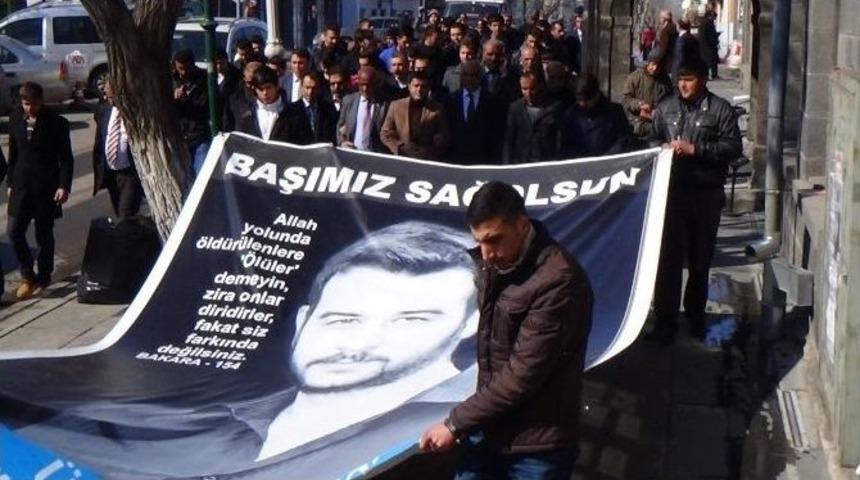 Kars&rsquo;ta Fırat &Ccedil;akıroğlu İ&ccedil;in Mevlit Okutuldu