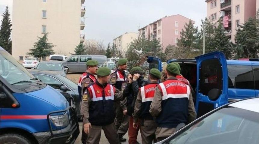 Kredi Kartıyla Fuhuş Yaptırdığı İddia Edilen 7 Kişi Yakalandı