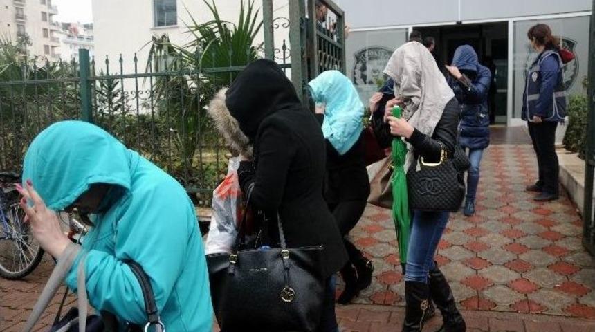 Antalya&rsquo;da Fuhuş Operasyonu