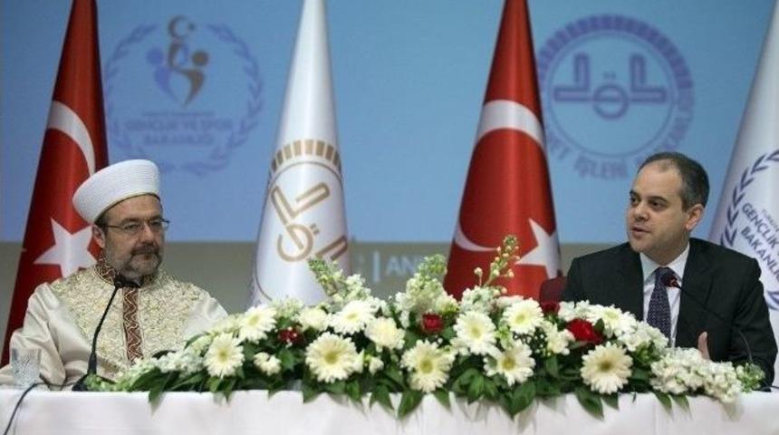 Gen&ccedil;lik Ve Spor Bakanlığı İle Diyanet İşleri Başkanlığı &ldquo;değerler Eğitimi&rdquo; İ&ccedil;in Protokol İmzaladı