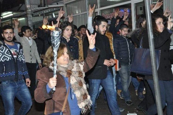 Balıkesir Ülkü Ocakları Hocalı Katliamını Unutmadı G3