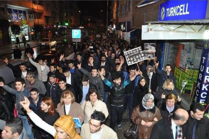 Balıkesir Ülkü Ocakları Hocalı Katliamını Unutmadı G4