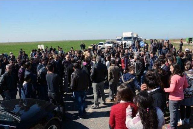 Elektrik Kesintilerini Protesto Etmek Için İpek Yolu'nu Trafiğe Kapattılar