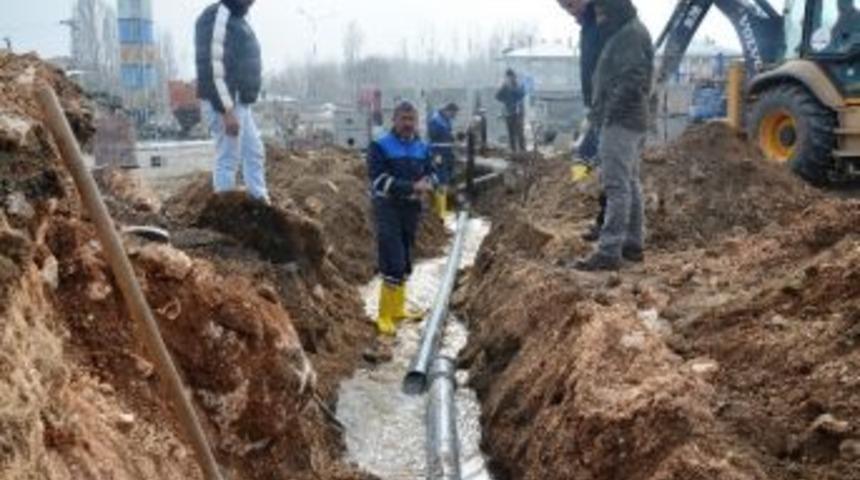 Erciş&rsquo;te İki Sondaj Kuyusu Devreye Alındı