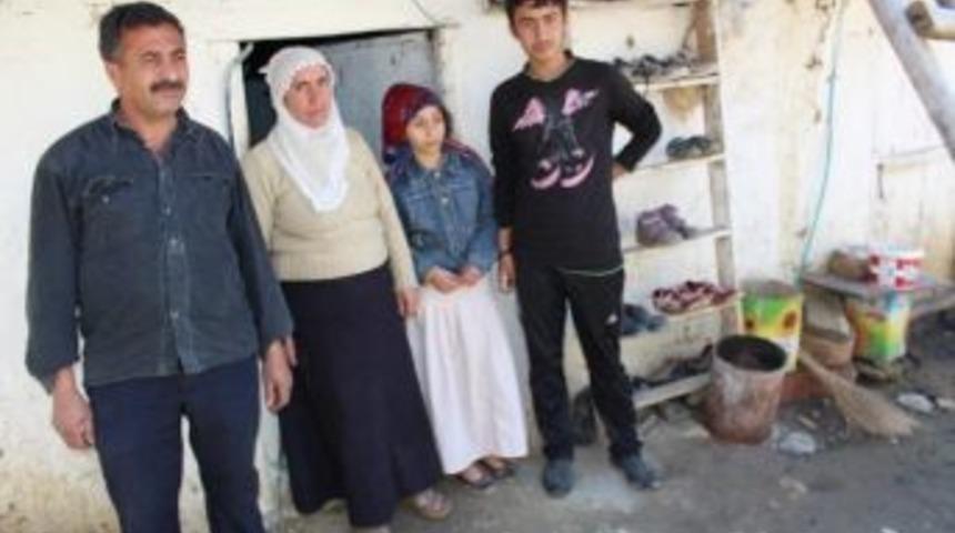 6 N&uuml;fuslu Aile, Evlerinin Yıkılma Tehlikesiyle Karşı Karşıya