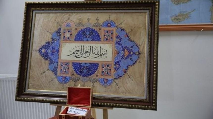 Bayburt &Uuml;niversitesinde Tezhip Ve Minyat&uuml;r Sergisi