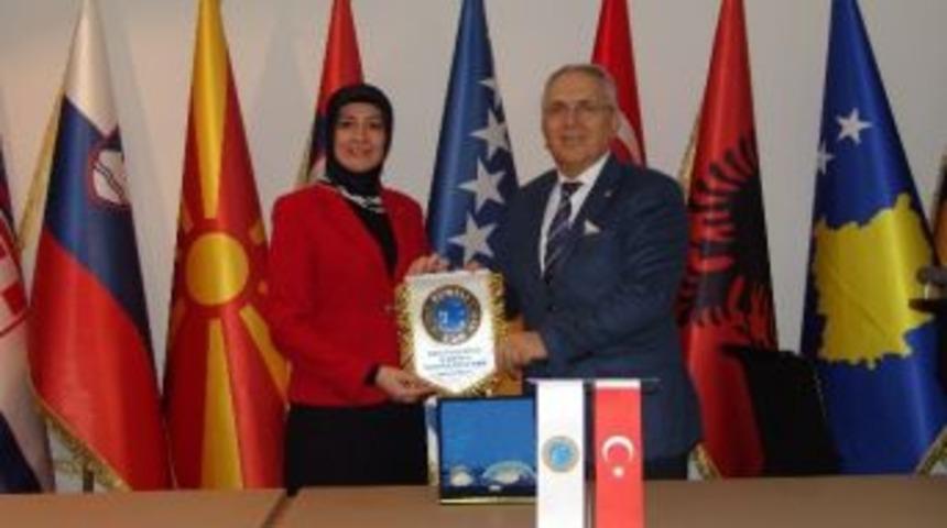 Ak Parti Bursa Miletvekili Aday Adayı Sema Sertalp: