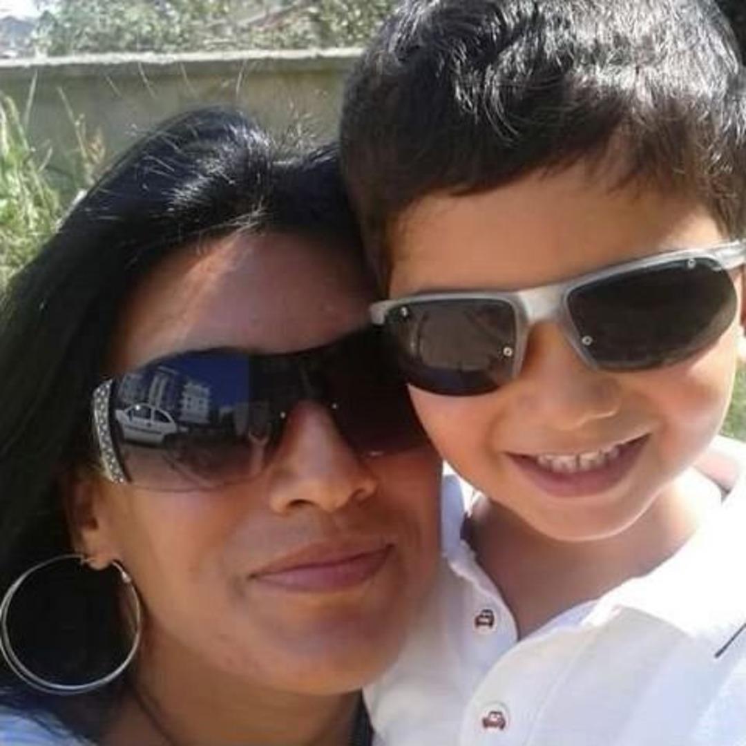 Afganistan&rsquo;da Şehit Olan Askerin Eşi Acı Haberle Yıkıldı